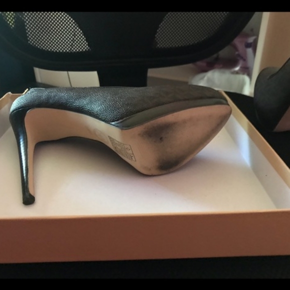 Michael Kors | Signature MK Monogrammed Brown Hamilton Platform Pumps | Size 8 - Picture 8 of 8